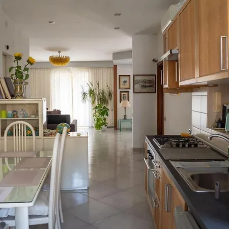 Elegante Centro נאפולי