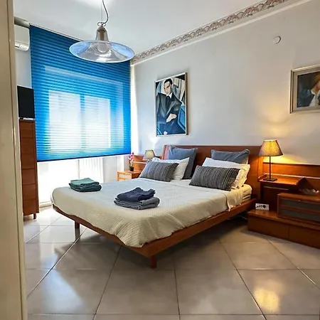 Elegante Centro דירה